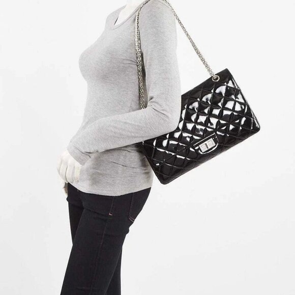 Chanel Black 2.55 Reissue Quilted Classic Patent Leather 227 Jumbo Flap Bag - Picture 3 of 11